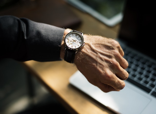 Anleitungen und Tipps für Armbanduhren
