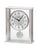 Horloge de table argentée avec pendule, cadran rond et couvercle en verre minéral