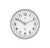 Horloge de salle de bain ronde en argent avec cadran et aiguilles blancs