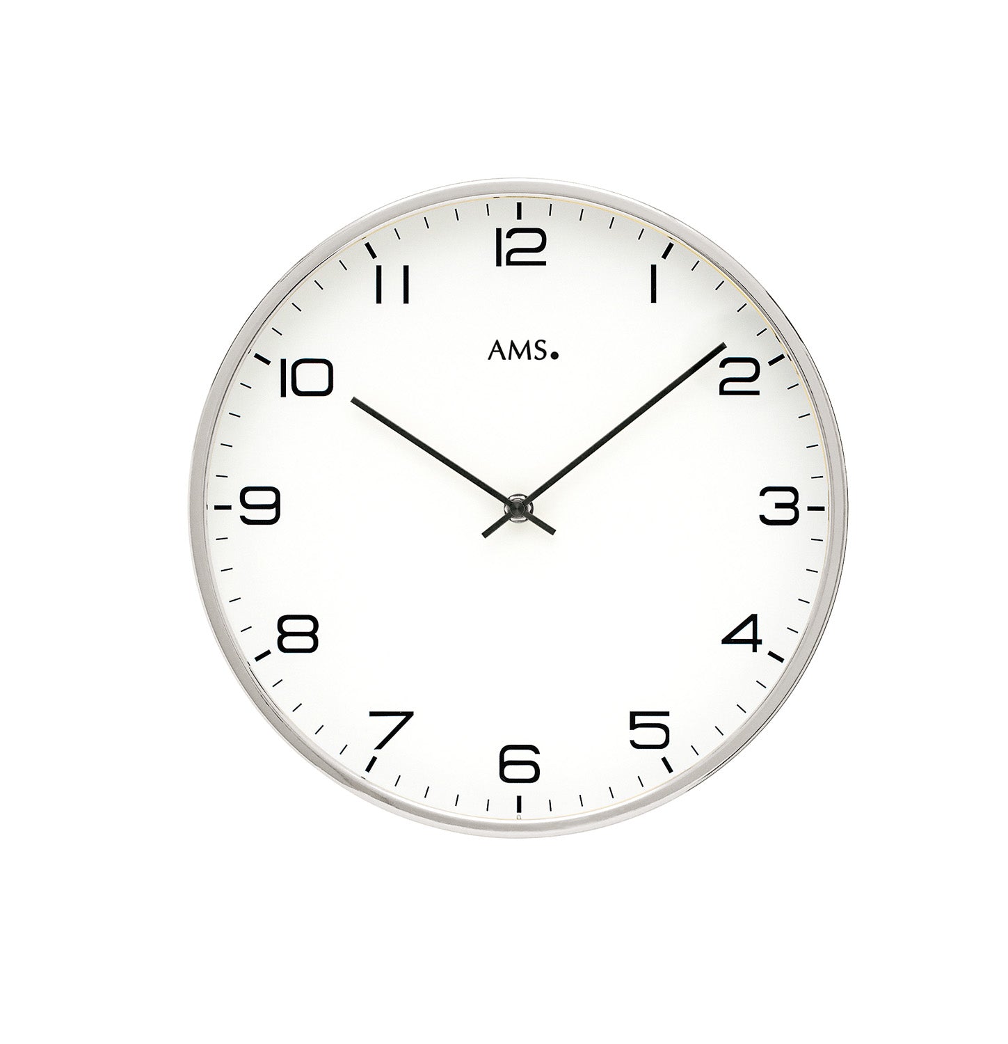 Horloge murale AMS avec cadre nickelé et cadran blanc, façade en verre