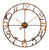 Horloge murale avec boîtier rond en métal, chiffres arabes et aiguilles dorées, marron foncé