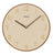 Horloge murale ronde en bois avec cadran beige et chiffres dorés appliqués, mouvement à quartz.