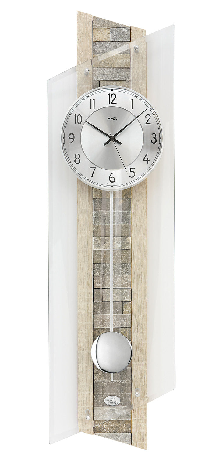 Horloge murale avec insert en pierre naturelle, cadran rond et pendule sous le mécanisme