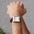 Festina Herrenquarzuhr am Handgelenk, silbernes Gehäuse, braunes Lederarmband, weißes Zifferblatt