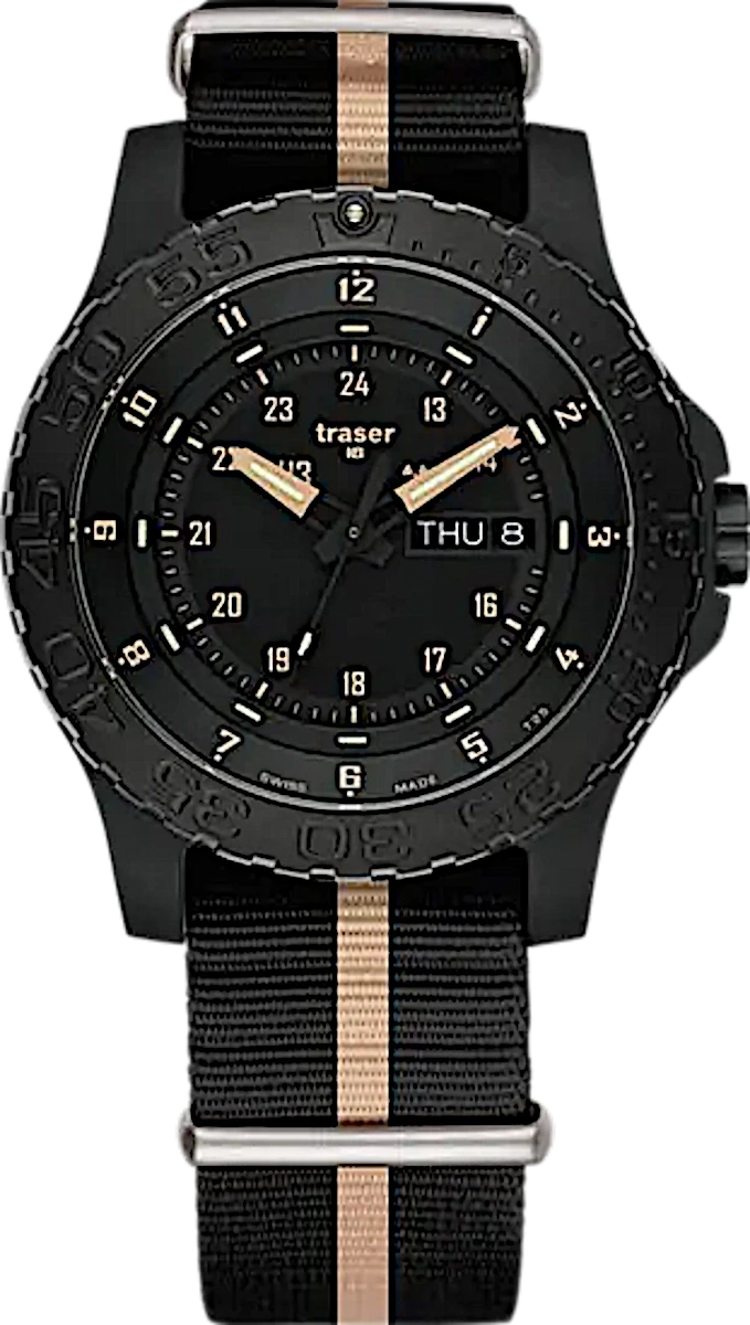 Bracelet de montre pour homme Traser avec cadran noir, aiguilles orange et affichage de la date