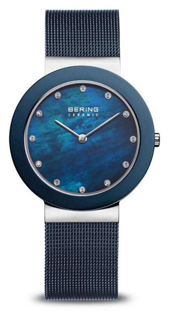 Bering Damenuhr mit blauem Zifferblatt, runder Keramik-Lünette und Mesh-Armband