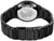 Vue arrière de la montre pour homme : fond de boîtier noir avec logo de carte du monde et bracelet à maillons