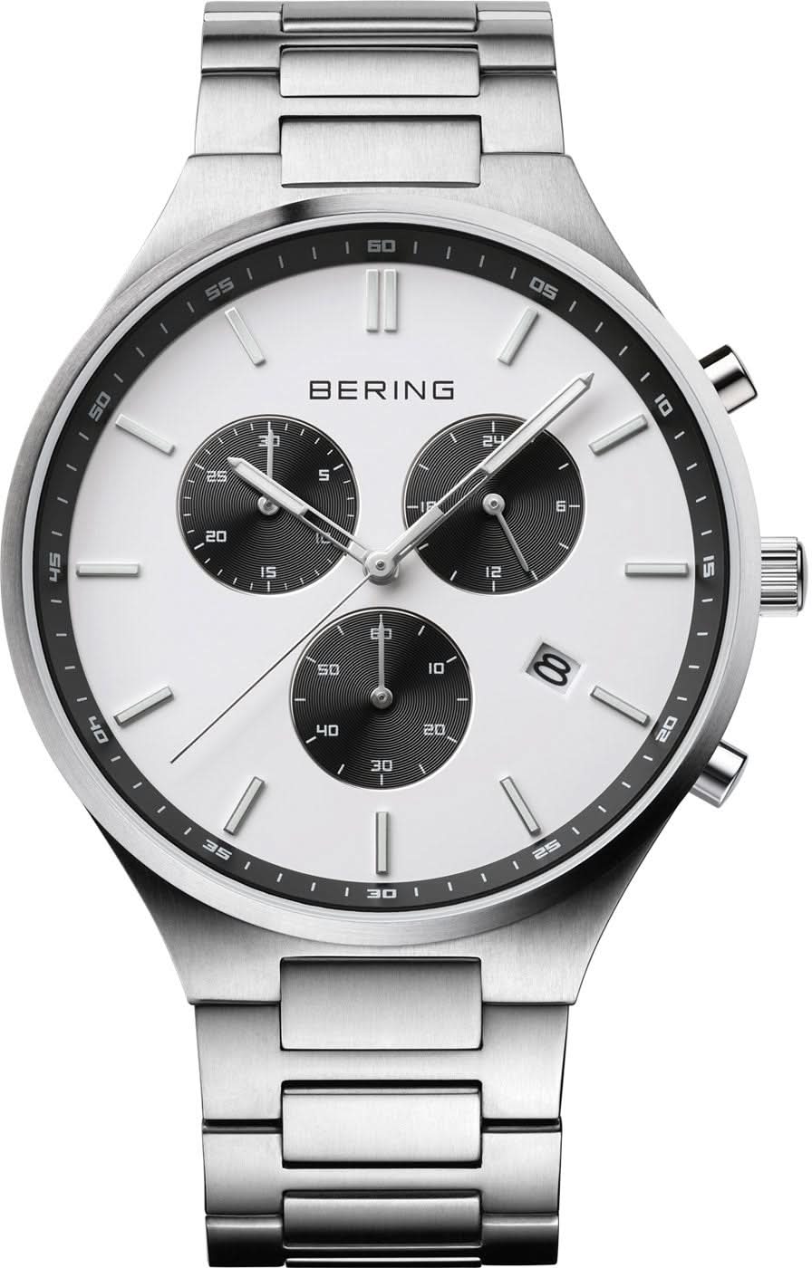 Bering Montre Homme avec bracelet en titane argenté et cadran rond ; sous-cadrans chronographes.