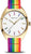 Montre ronde pour homme avec cadran blanc, boîtier doré et bracelet en tissu arc-en-ciel