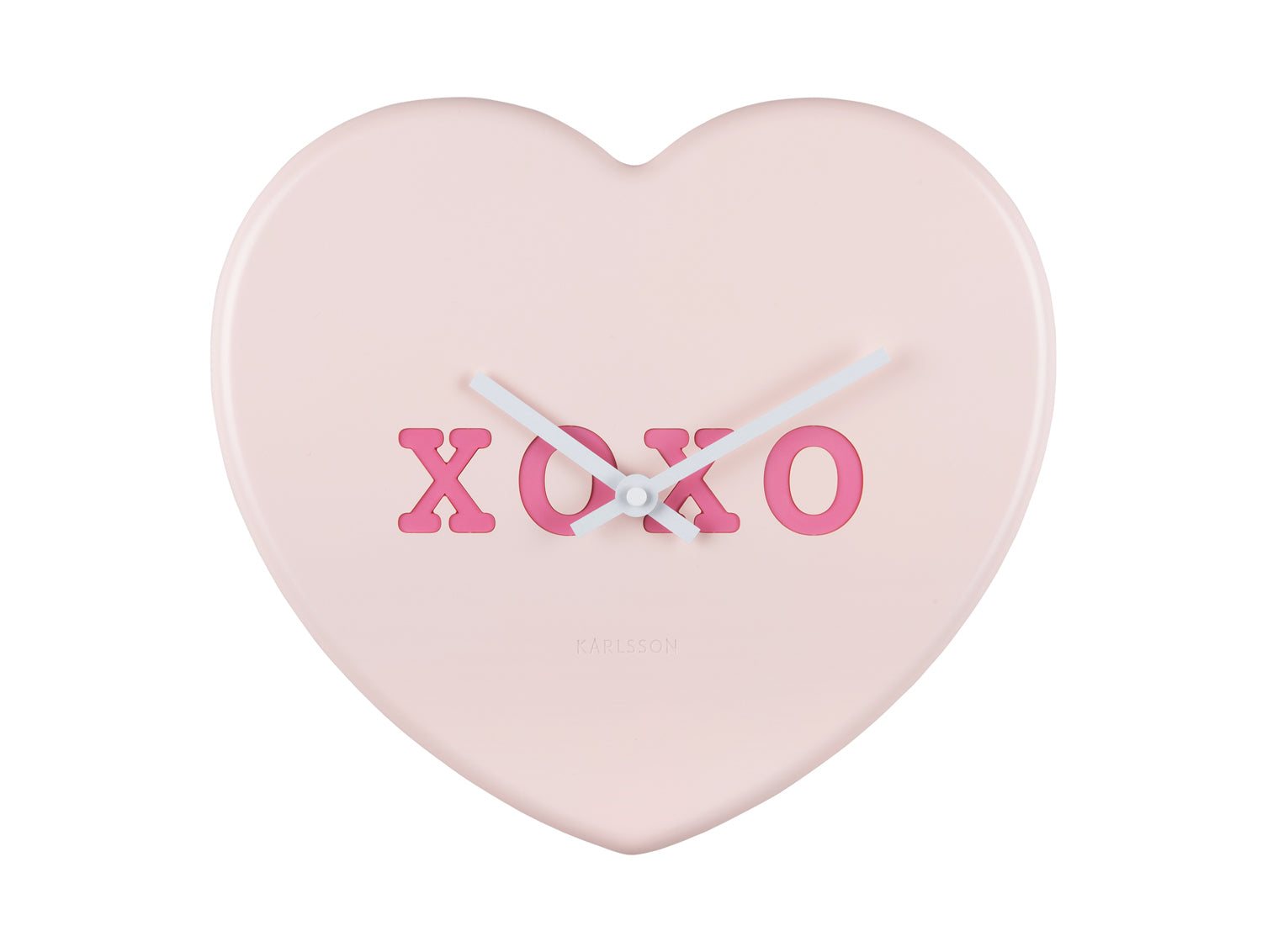 Horloge murale en forme de cœur rose doux avec affichage XOXO et aiguilles