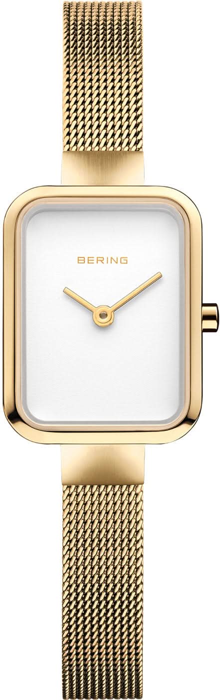 Montre femme avec boîtier rectangulaire, cadran blanc et bracelet milanais doré.