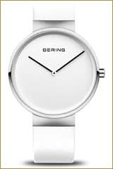 Herrenuhr mit weißem Zifferblatt, weißem Armband und silbernem runden Gehäuse