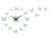 Horloge murale avec papillons, cadran vert clair et aiguilles noires