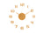 Horloge murale avec cadran ocre, chiffres romains et trois aiguilles