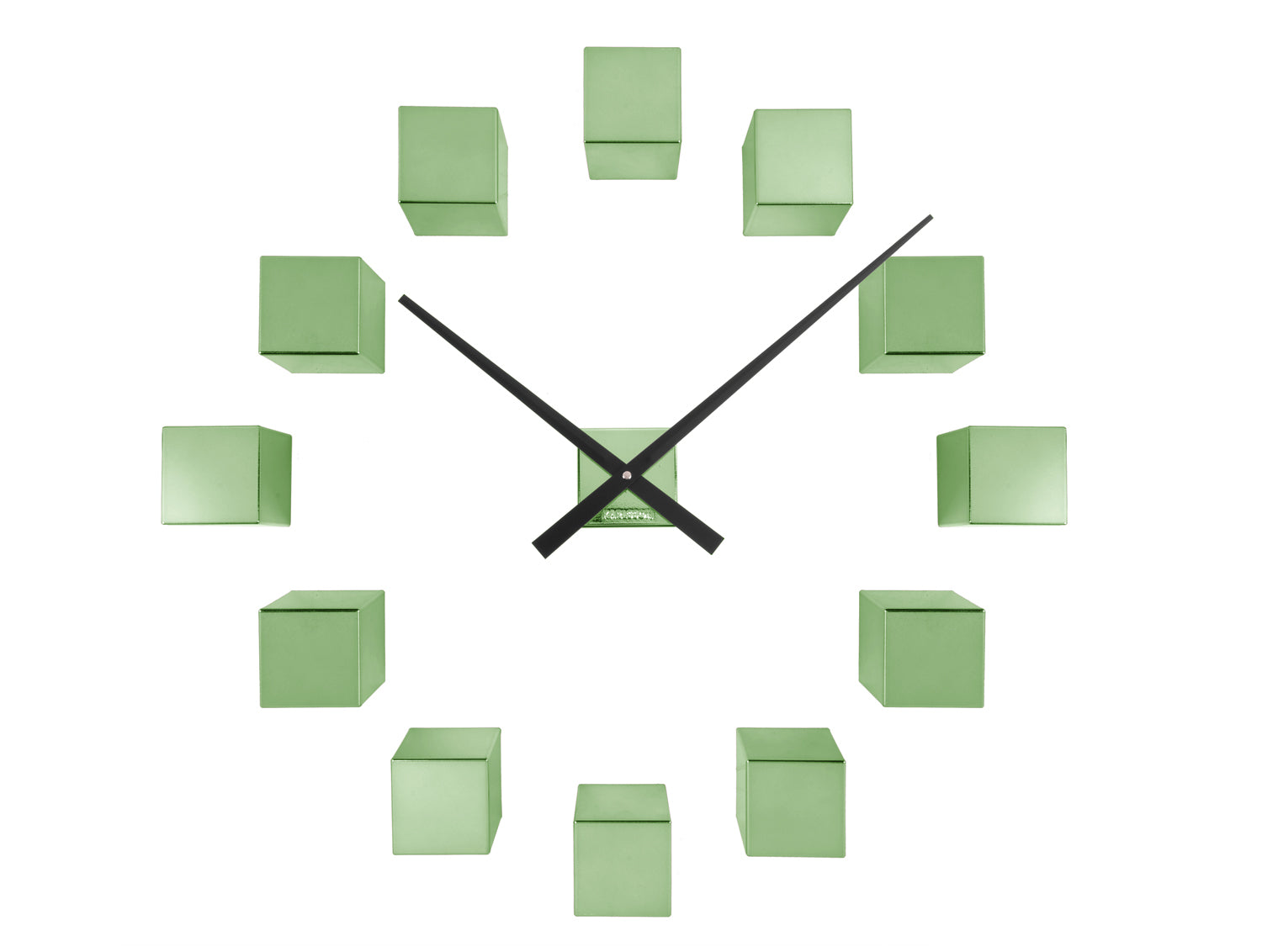 Horloge murale au design cubique métallique, cadran ouvert vert foncé et aiguilles noires