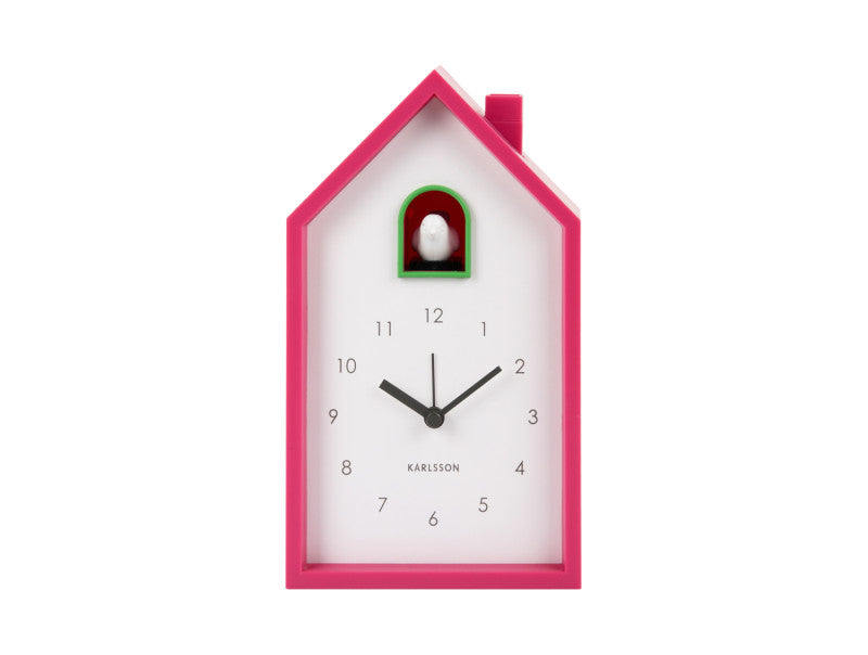 Coucou design maison, contour rose, cadran blanc avec aiguilles