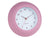 Horloge murale rose avec bord côtelé et cadran blanc