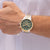 Herrenuhr mit grünem Zifferblatt und Chronographenanzeigen, bicolor Edelstahlarmband