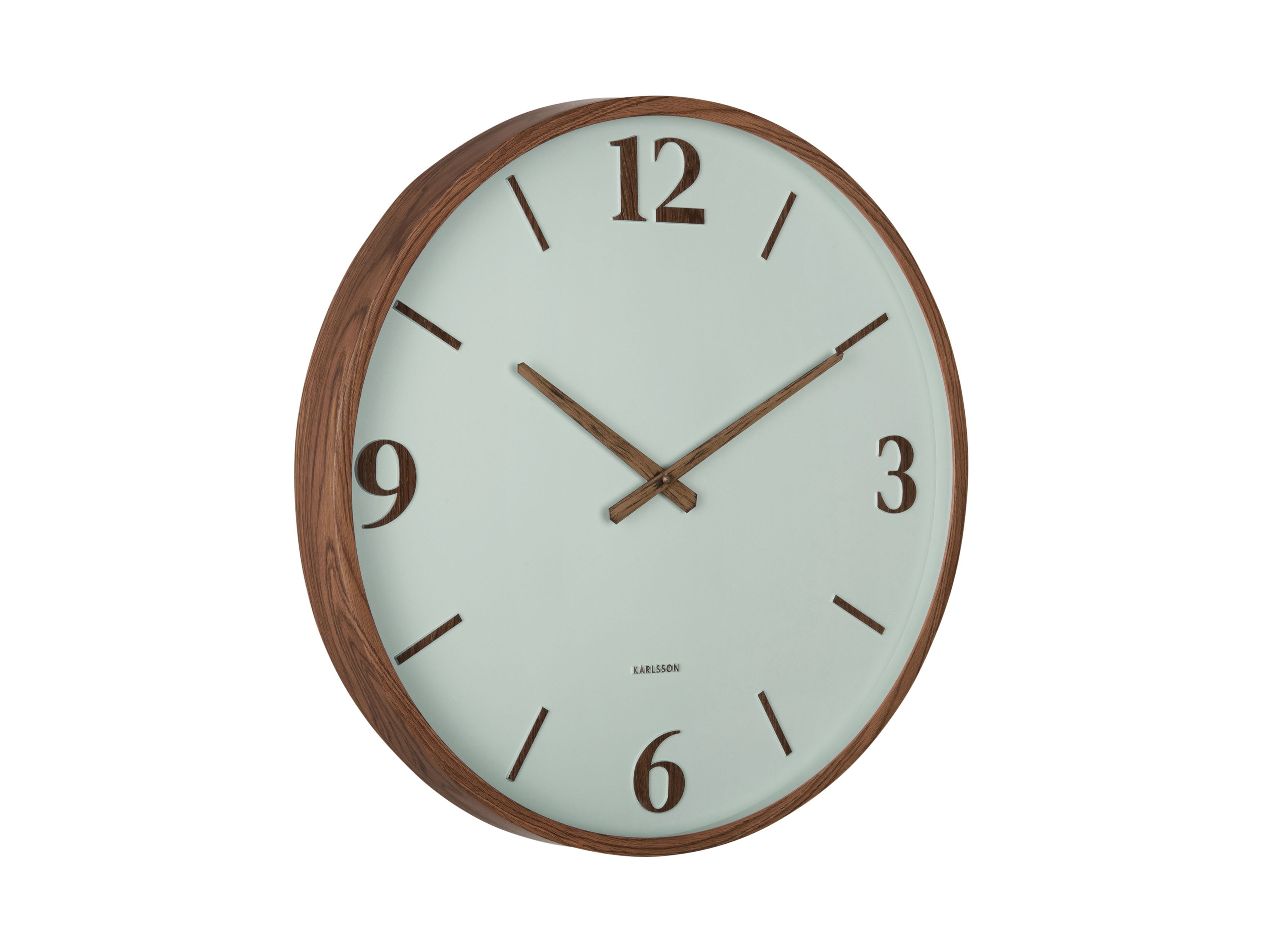 Horloge murale ronde avec cadre aspect bois et cadran gris-vert, chiffres romains