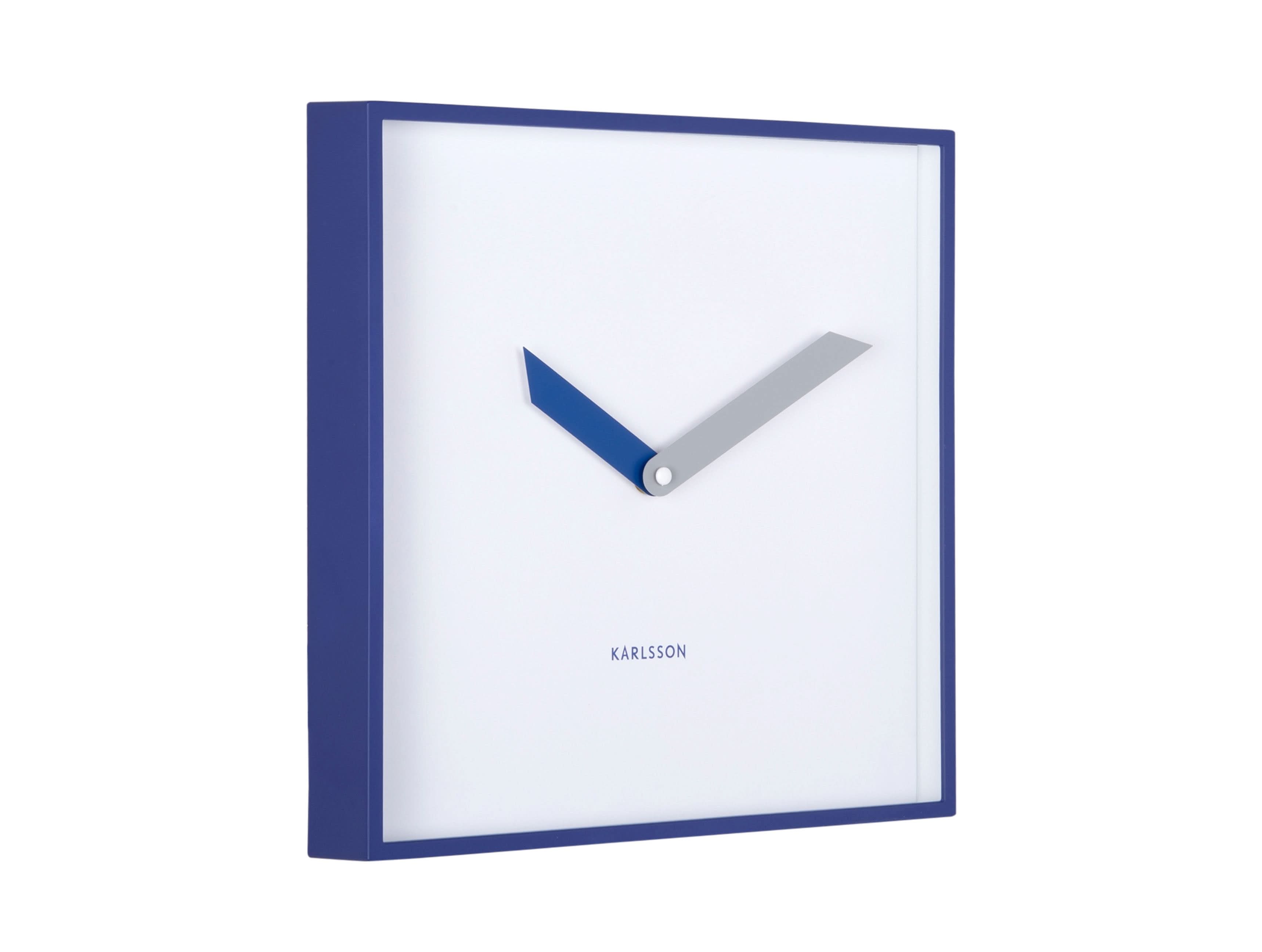 Horloge murale carrée avec cadre bleu, cadran blanc et aiguilles