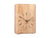 Horloge murale en bois clair avec aiguilles et chiffres noirs, inscription Karlsson