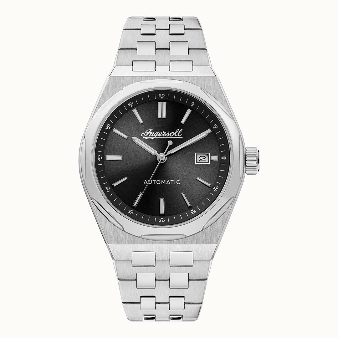 Silberfarbene Herrenuhr mit schwarzem Zifferblatt, Metallarmband und drei Zeigern