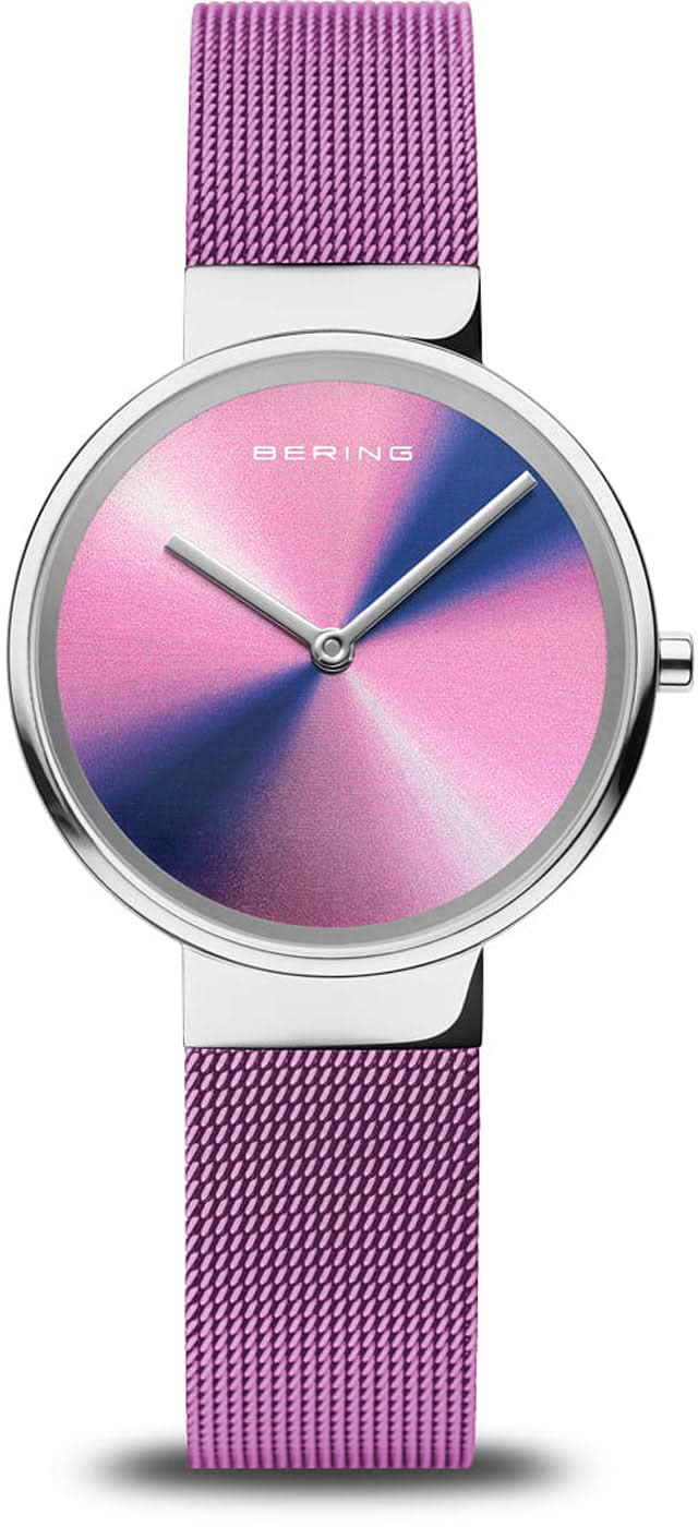 Damenuhr mit violettem Milanaise-Armband, rundem silbernem Gehäuse und farbigem Zifferblatt