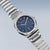 Bracelet de montre pour homme avec cadran bleu, boîtier argenté et bracelet à maillons métalliques
