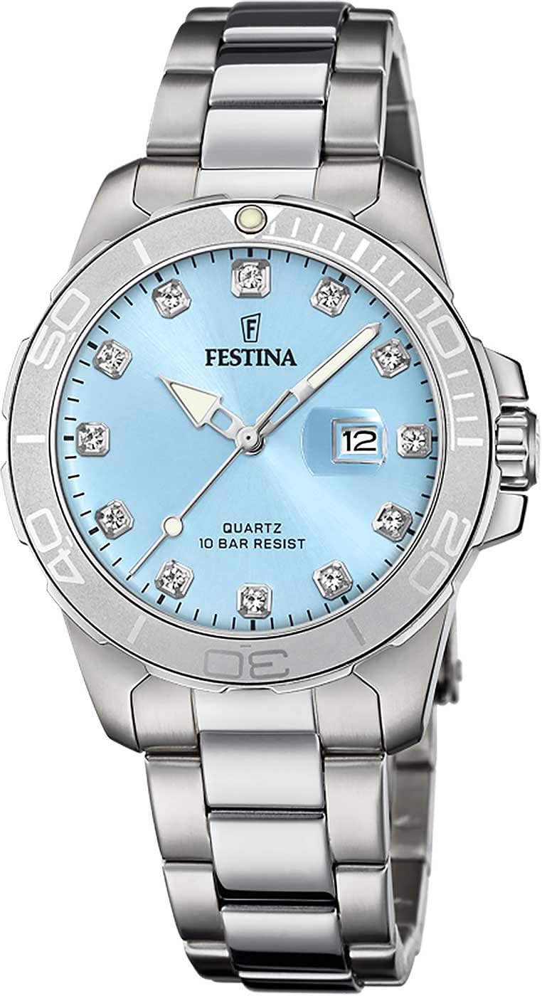 Montre Festina pour femme avec cadran bleu, index romains et bracelet en métal argenté