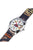 Montre analogique inclinée, bracelet à motif bleu, cadran rond avec chiffres colorés