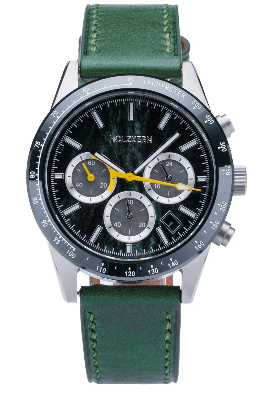 Holzkern Herrenarmbanduhr mit grünem Lederband, schwarzem Zifferblatt und gelben Chrono-Zeigern