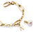 Pendentif breloque plaqué or lettre N sur chaîne à maillons, avec détail perle