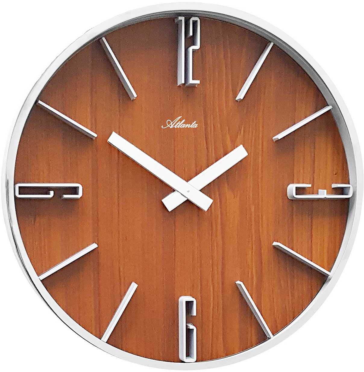Horloge murale ronde avec cadran aspect bois, cadre argenté, index bâtons et verre