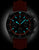 Montre homme avec cadran noir, index luminescents bleus et bracelet en cuir