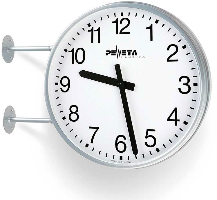 Horloge murale en métal avec cadran blanc et aiguilles noires, design rond
