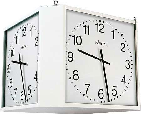 Horloge murale moderne avec deux cadrans, index blancs et aiguilles noires