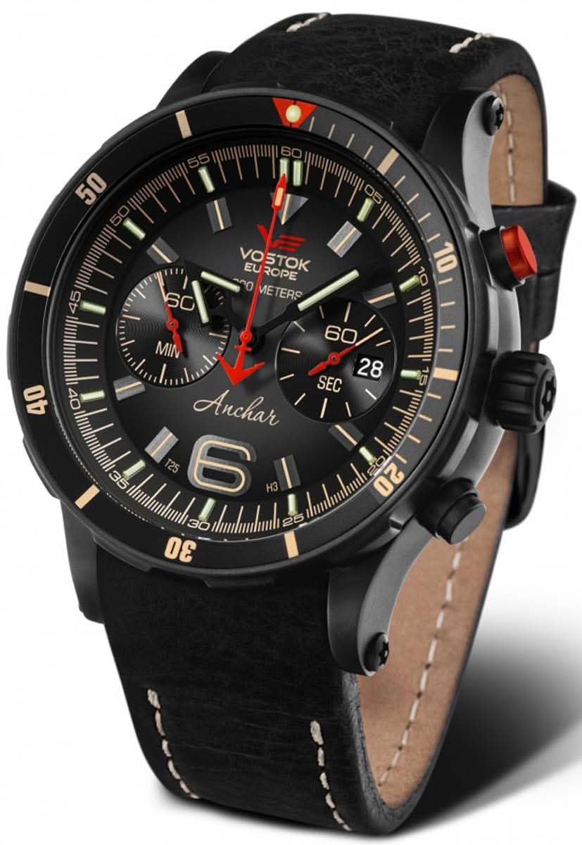 Montre Vostok Europe Anchar pour homme avec cadran noir et bracelet en cuir noir