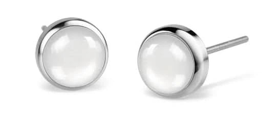 Clous d'oreilles ronds en acier inoxydable avec incrustation de verre blanc et bordure métallique polie