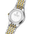 Festina Damenuhr Rückseite mit graviertem Gehäuse und gold-silbernem Metallarmband