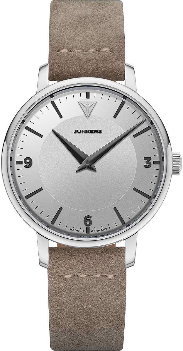 Montre pour femme avec boîtier argenté, cadran argenté et bracelet en cuir marron