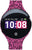 Montre connectée avec écran noir et bracelet rose à lettres