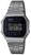 Casio Vintage montre avec bracelet en métal, affichage numérique et boîtier sombre
