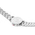 Mondaine Classic Armbanduhr mit Edelstahlband, Nahansicht der Rückseite des Gehäuses