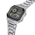 Bracelet pour homme avec affichage numérique, boîtier en acier inoxydable et bracelet en métal argenté.