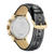 Herrenuhr-Rückseite mit silbernem Boden, goldfarbenem Gehäuse und schwarzem Lederarmband