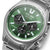 Montre homme avec cadran vert, index et poussoirs chronographe