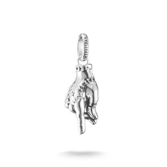 Pendentif breloque en argent avec main en relief et passant pour bracelet Connect