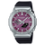 Casio G-Shock Herrenuhr mit violettem Zifferblatt, silbernem Gehäuse und schwarzem Harzband