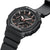 Montre G-Shock pour femme de face : cadran noir avec aiguilles, affichage numérique et chrono