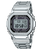 Herrenarmbanduhr mit silbernem Metallarmband, schwarzem Rand und beleuchtetem Digitaldisplay